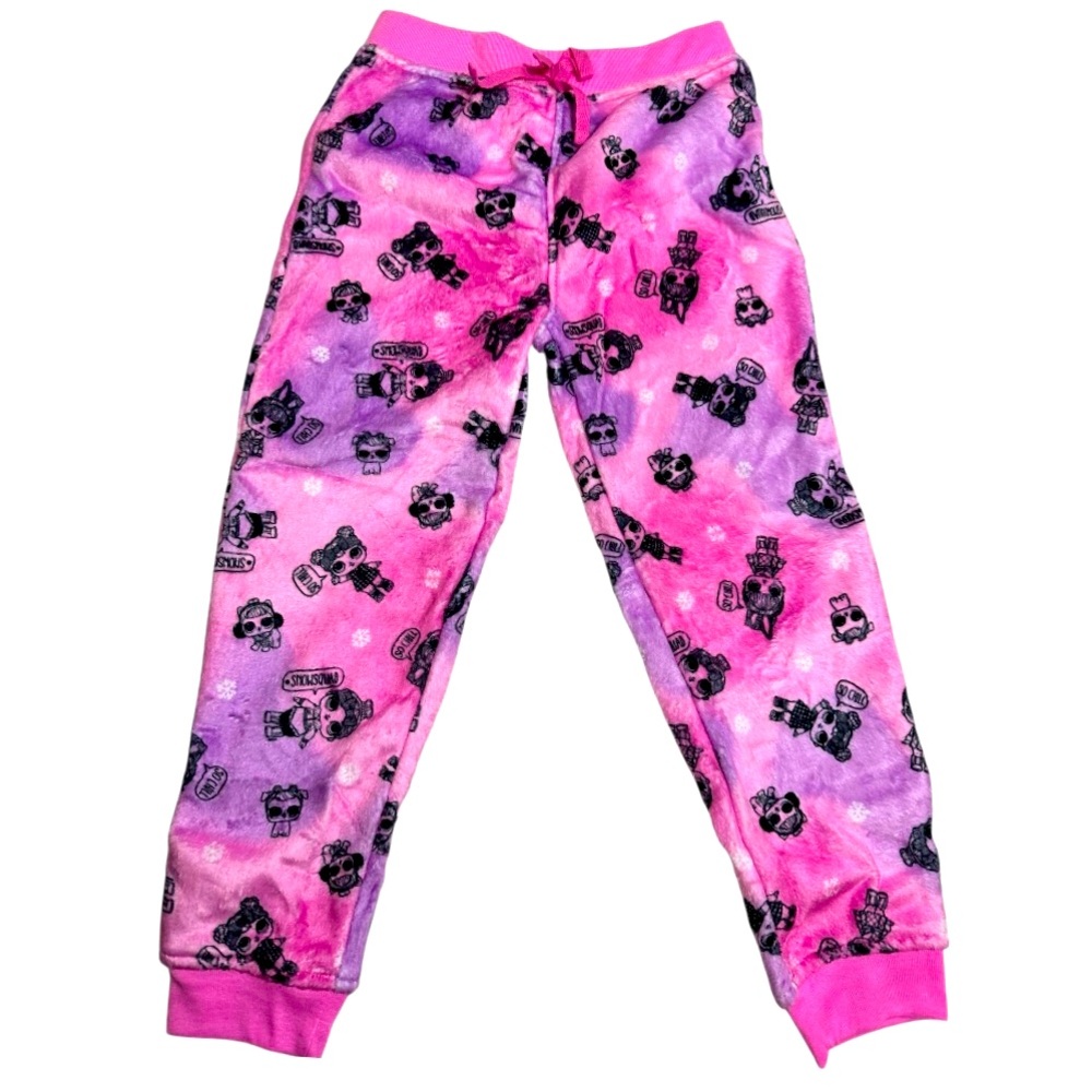 0434 NWT LOL Girl’s Pajama Bottoms in Pink and Purple